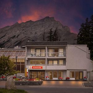 Best Western Plus Banff International Lodge
